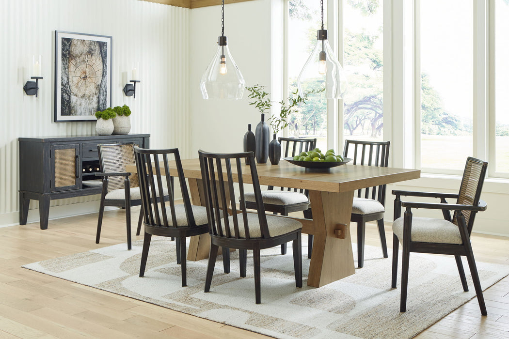 Galliden - Rectangular Dining Room Set