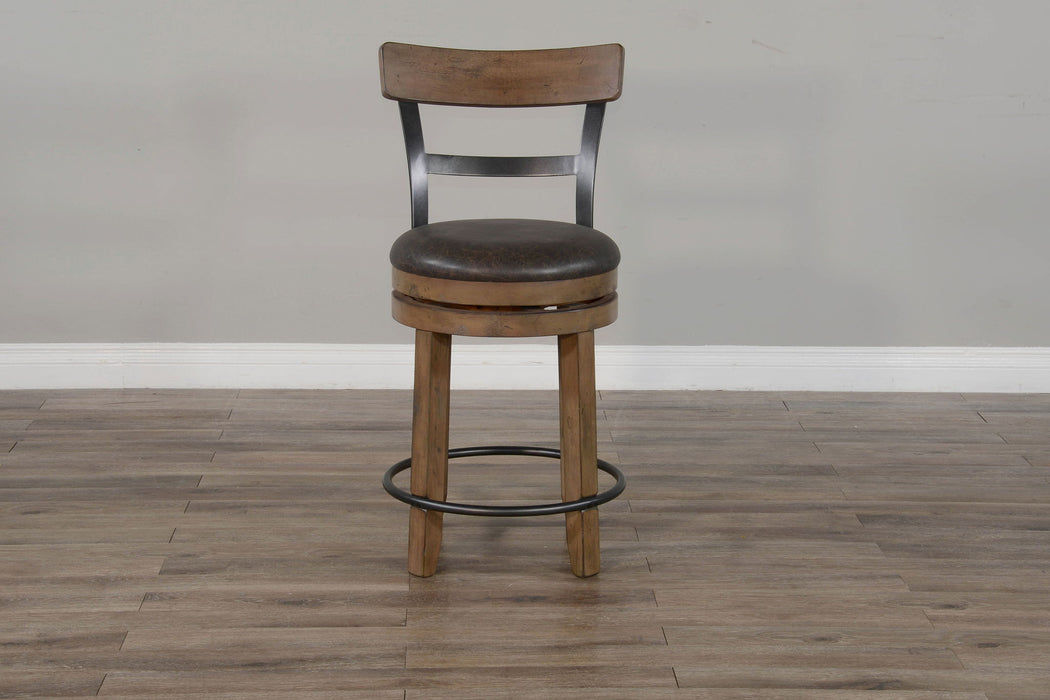 Doe Valley - Swivel Barstool