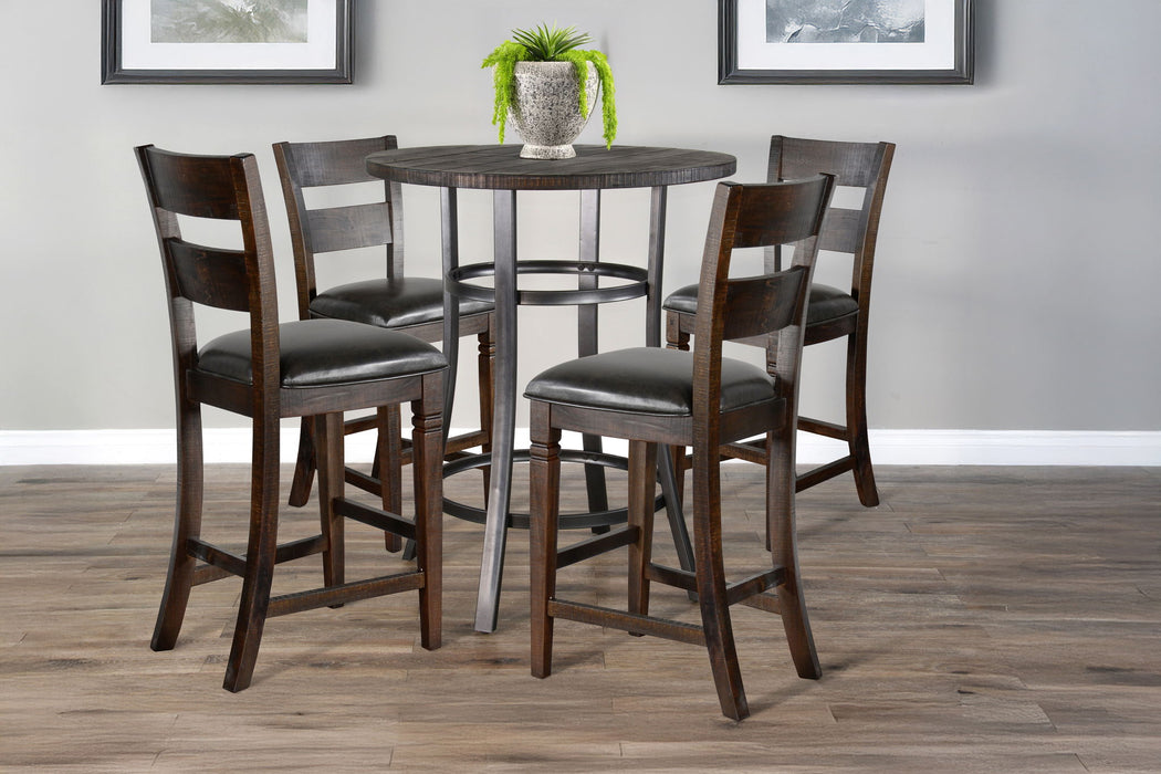 Homestead - Round Table