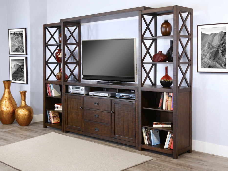 Homestead - Entertainment Wall (66,B,2Xp) - Tobacco Leaf