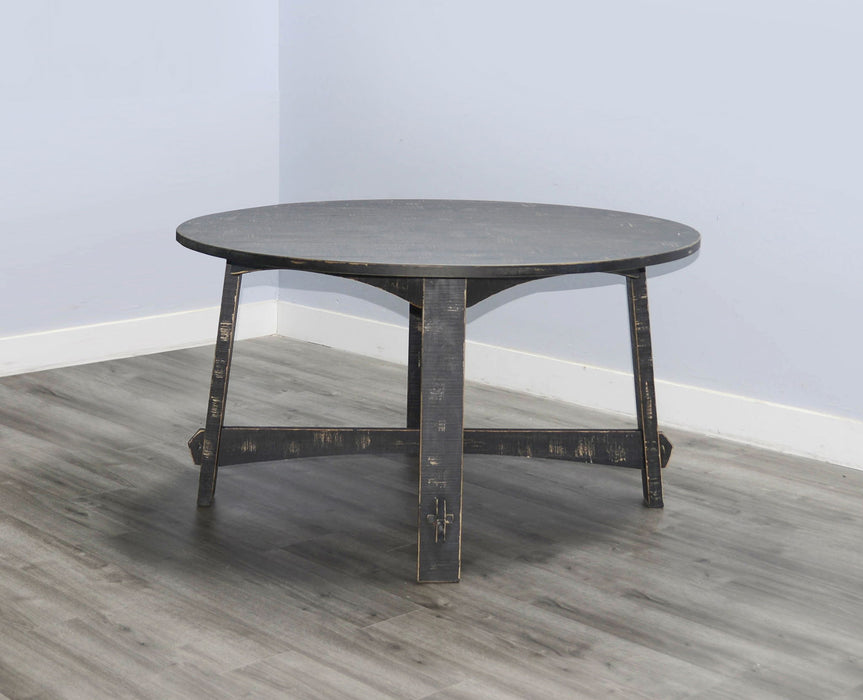 Marina - Round Table