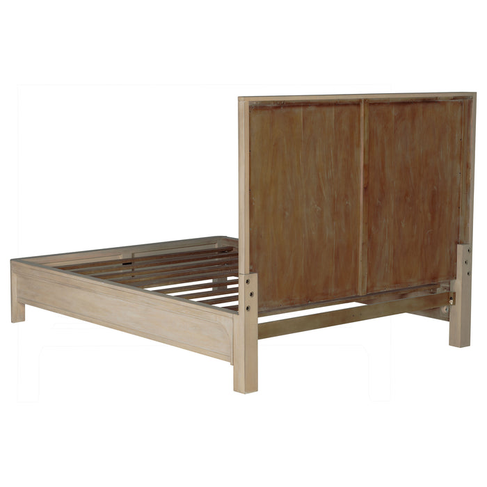 Solano 4-piece Queen Bedroom Set Weathered Mango