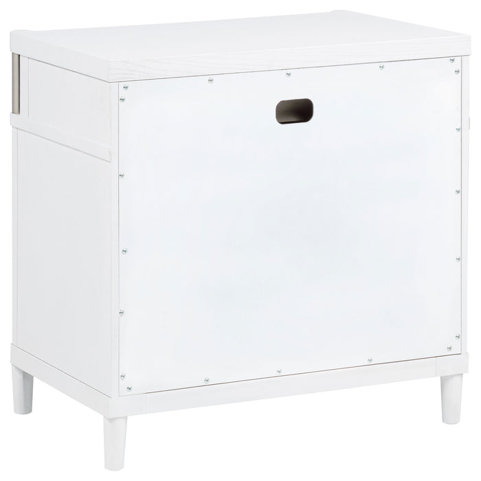 Gracemont 5-piece Eastern King Bedroom Set White