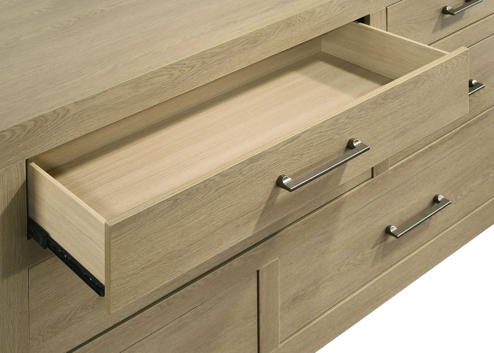 Hendricks 4-piece Queen Bedroom Set Light Oak