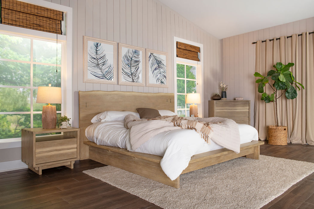 Stillwater Queen Platform Bed