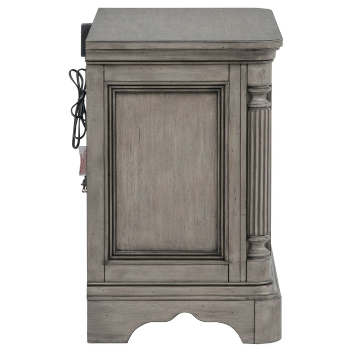 Cresswell 3-drawer Nightstand Bedside Table Weathered Taupe
