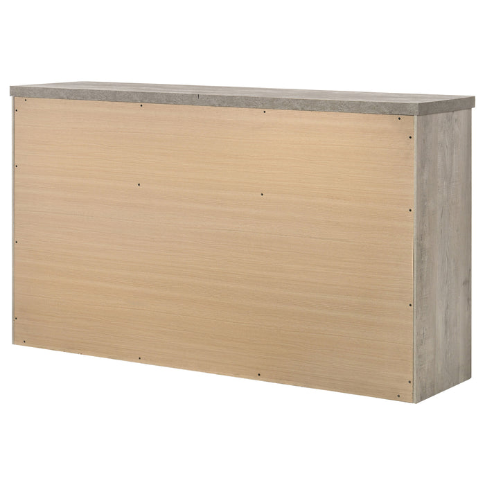 DRESSER