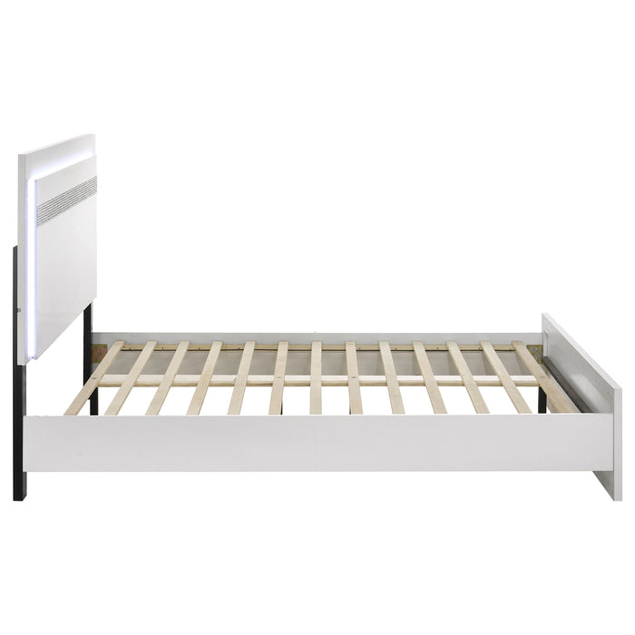 E KING BED