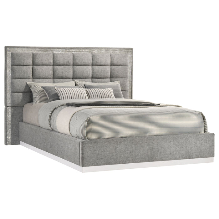 E KING BED