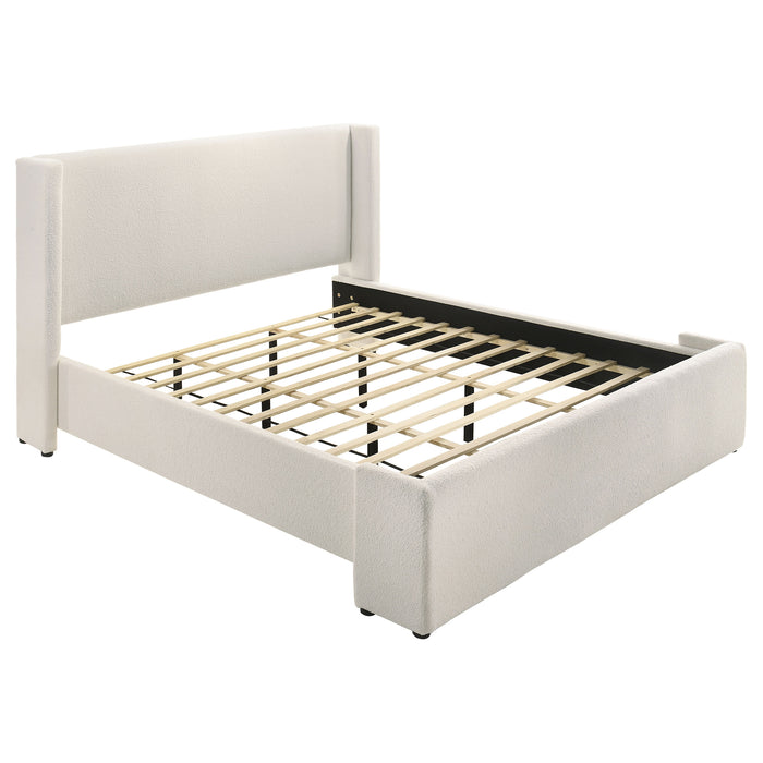 E KING BED