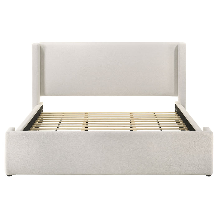 E KING BED