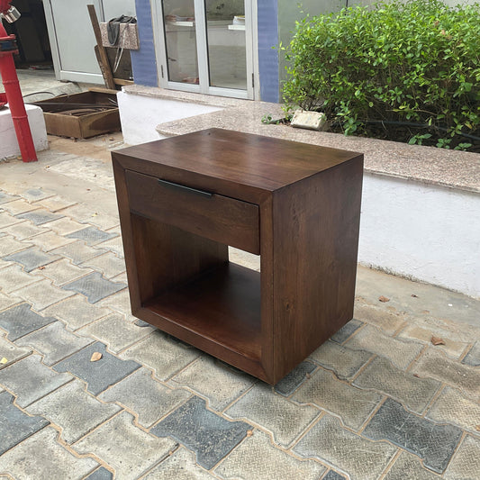 HP0426 End Table Mango
