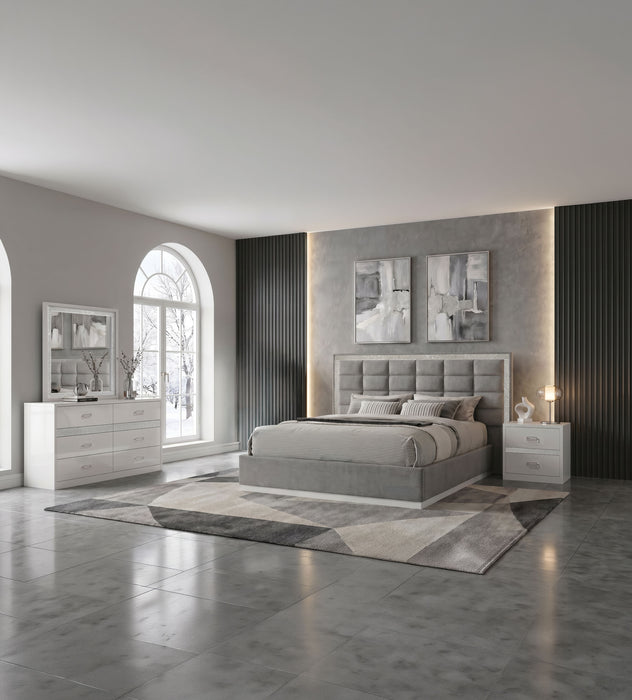 Viana 4-Piece Eastern King Platform Bedroom Set Grey and White High Gloss